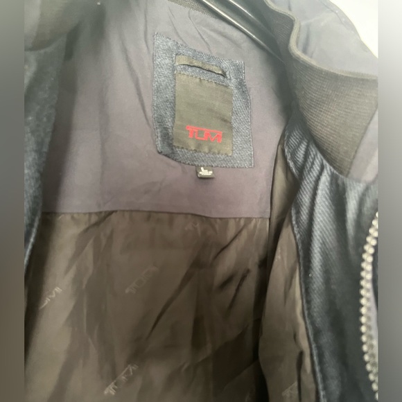 Men’s Tumi Performance Winter Coat - Picture 3 of 10